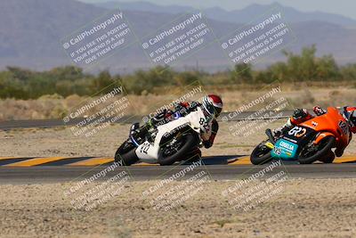 media/Oct-08-2023-CVMA (Sun) [[dbfe88ae3c]]/Race 9 Formula Lightweight Twins Shootout/